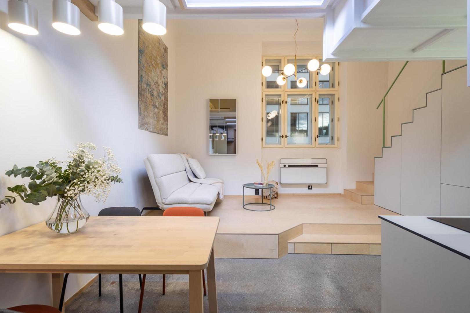 Designer Petite By Vltava River * Prag